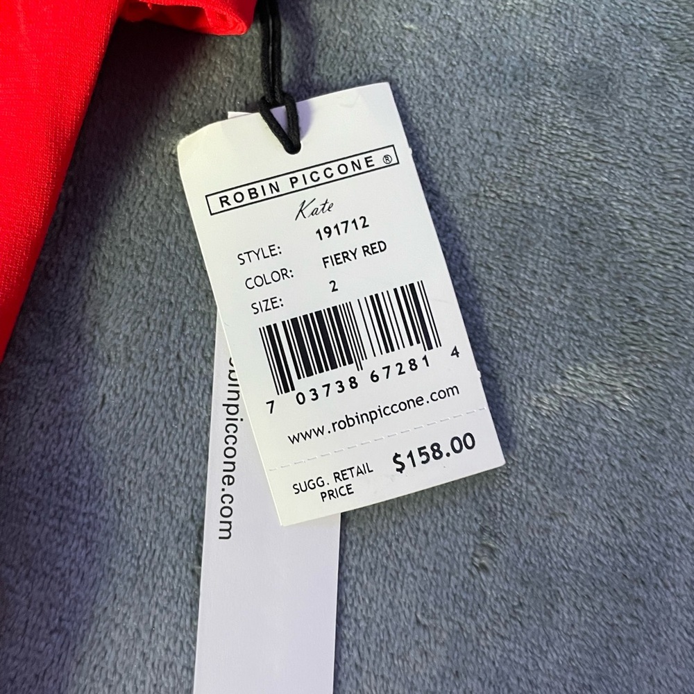 Robin Piccone Women's Kate Scoop Neck One Piece
Swimsuit | Red | NWT - Picture 14 of 15